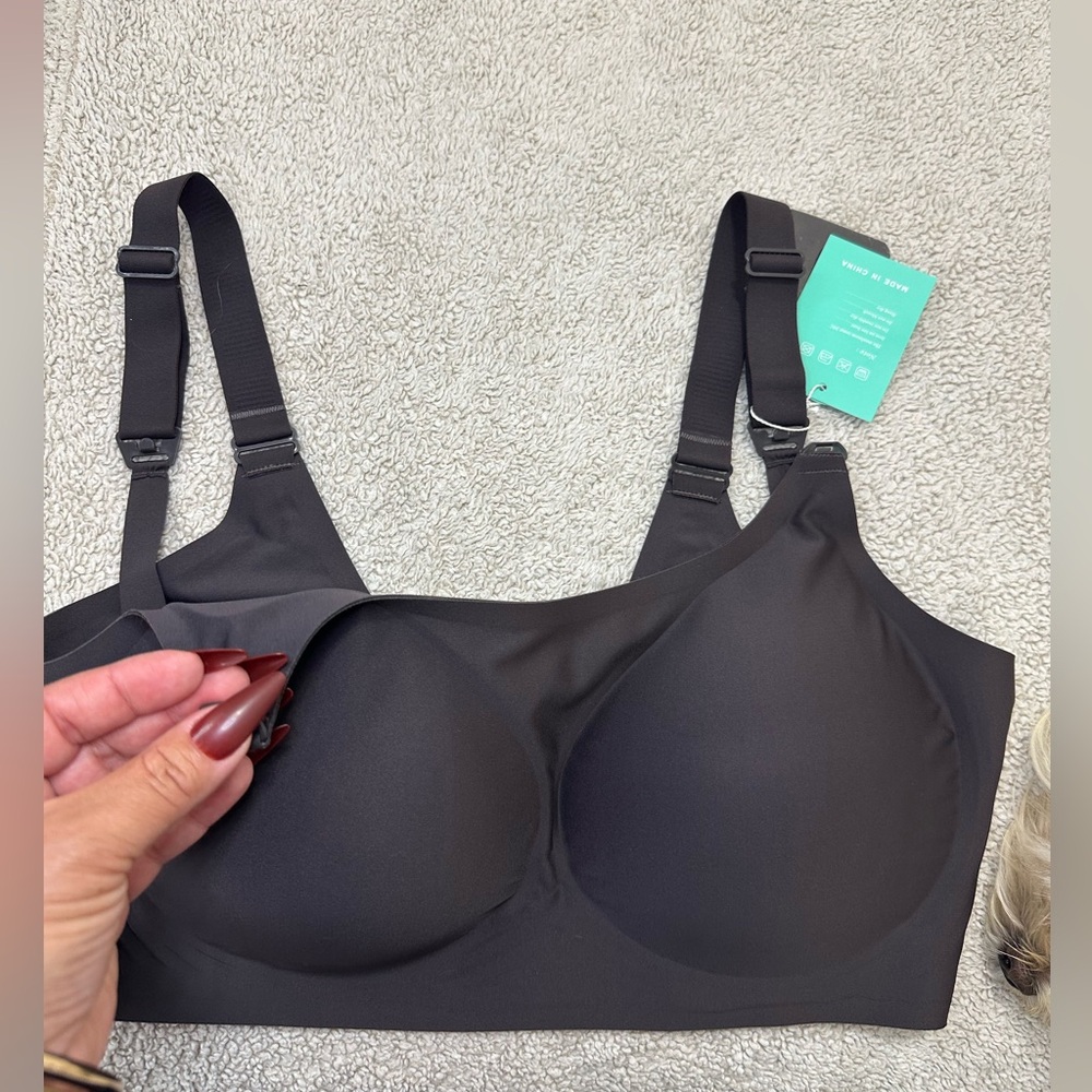 Elegant Dark Gray Wireless Bra